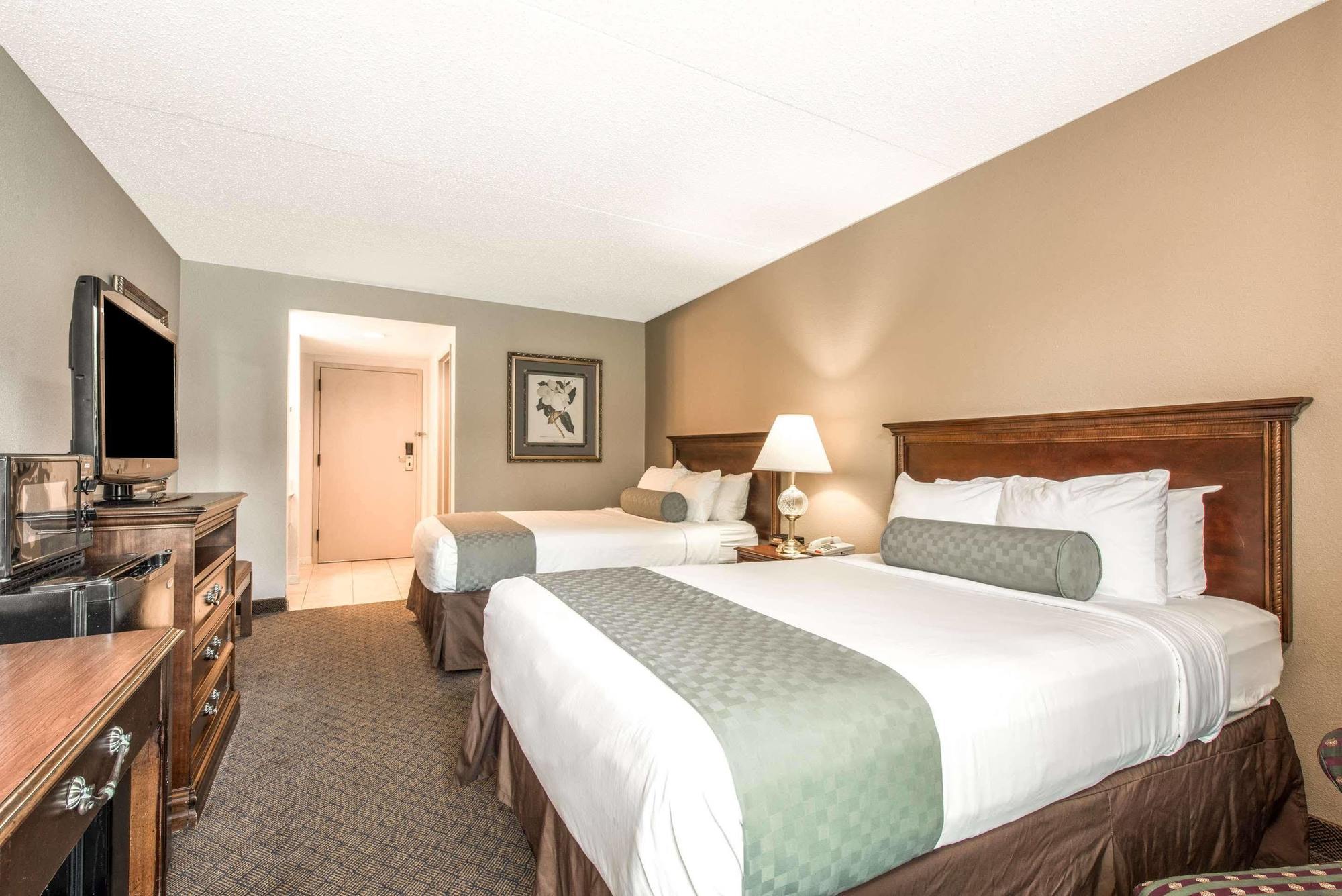 Days Inn By Wyndham Horsham Philadelphia Exterior foto